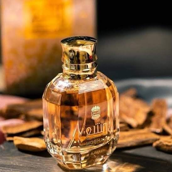 Mosha'a, bottle, angle
