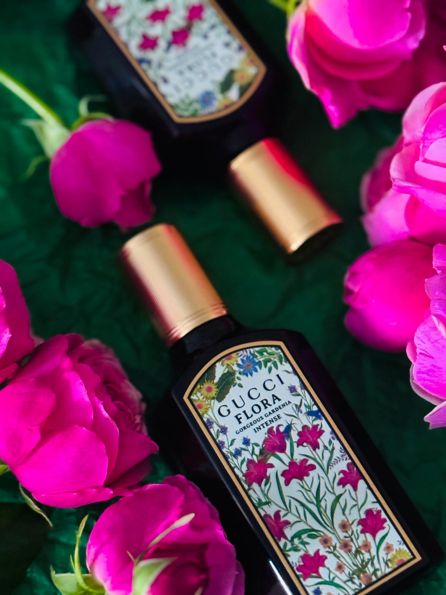 Flora Gorgeous Gardenia Intense, on-skin / lifestyle