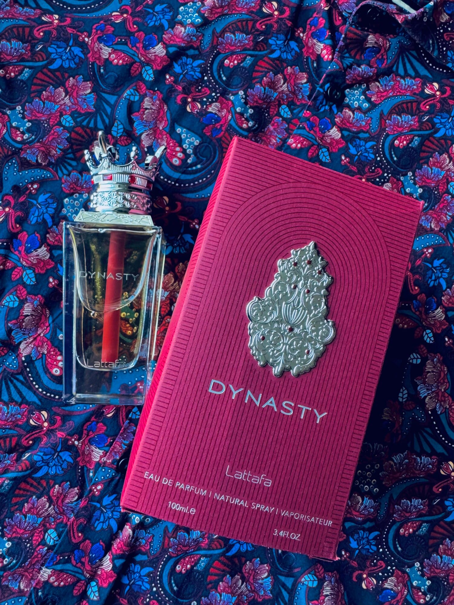 Dynasty, on-skin / lifestyle