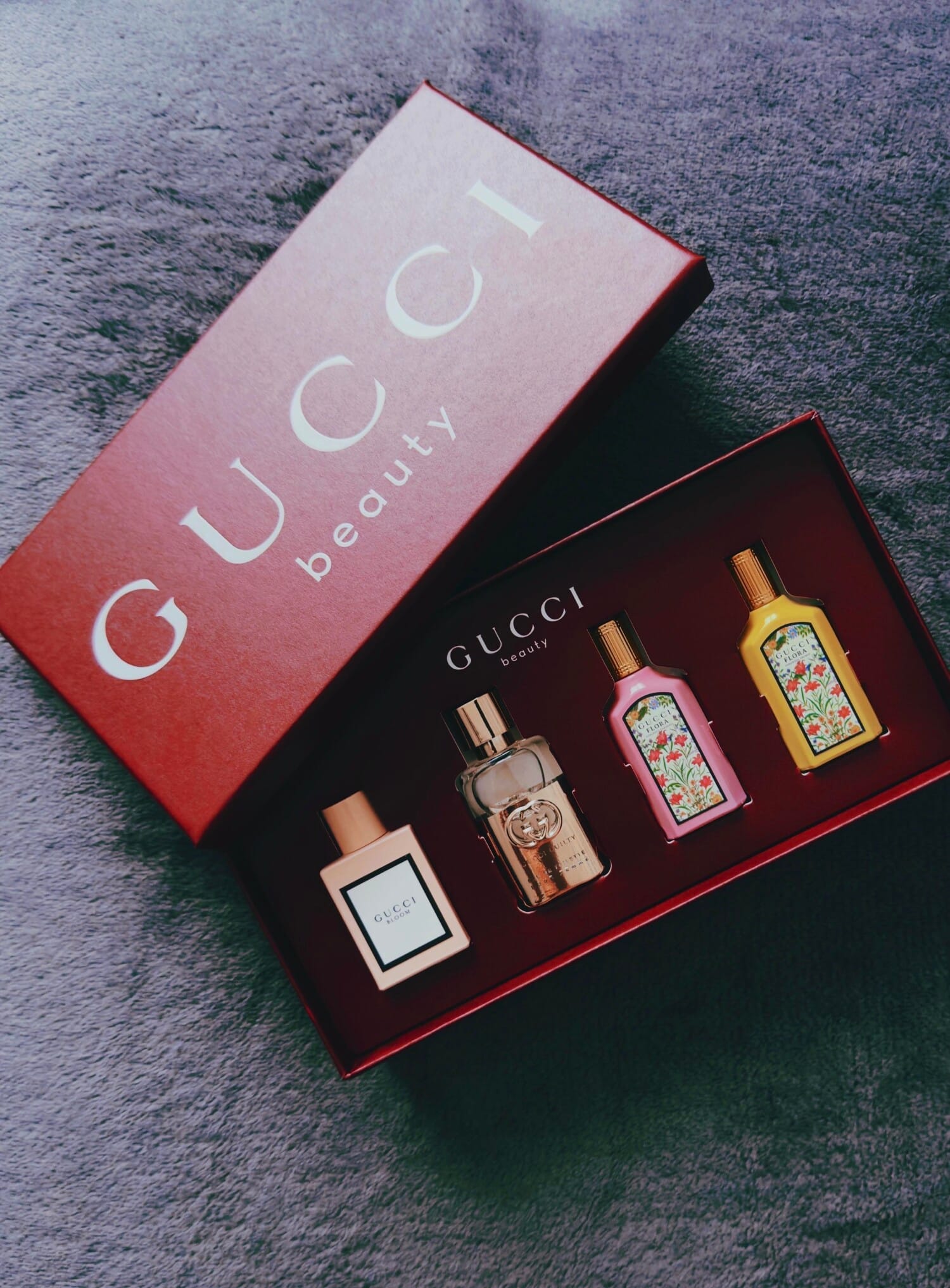 Gucci Bloom, on-skin / lifestyle
