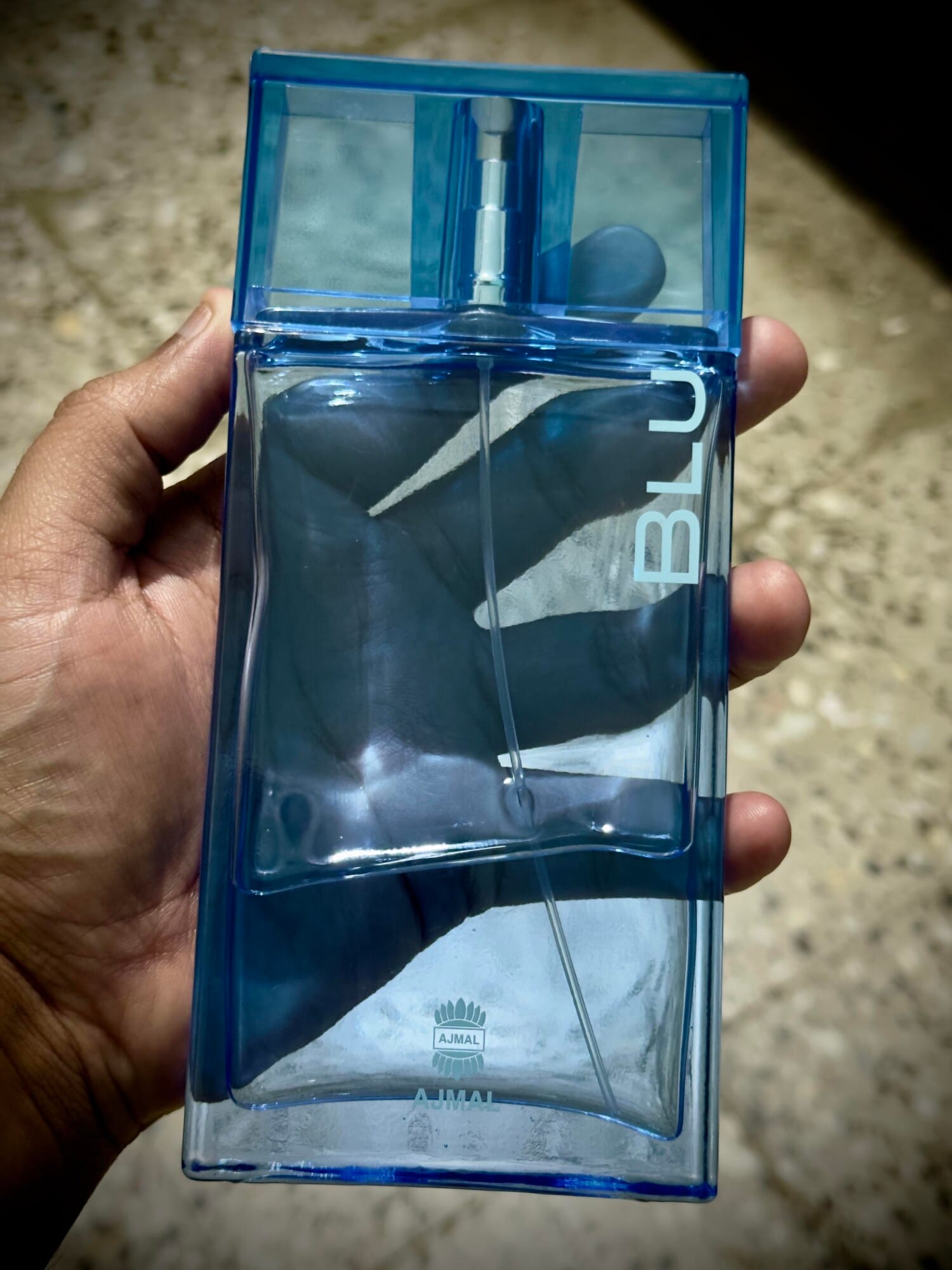 Blu, bottle, angle
