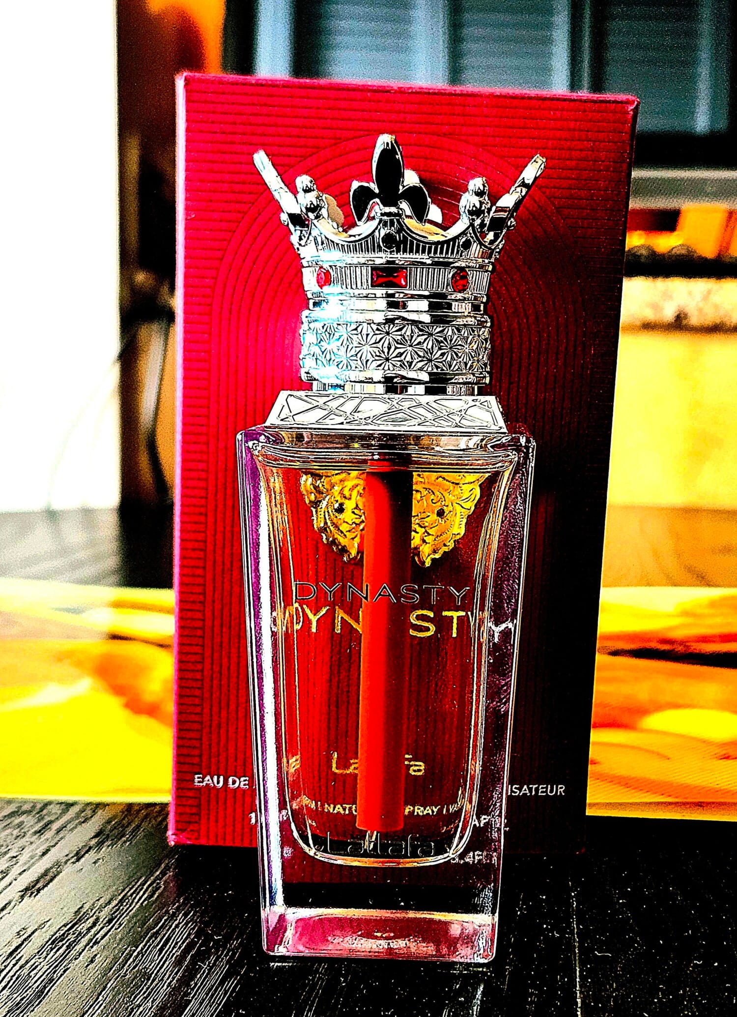 Dynasty, decant + box