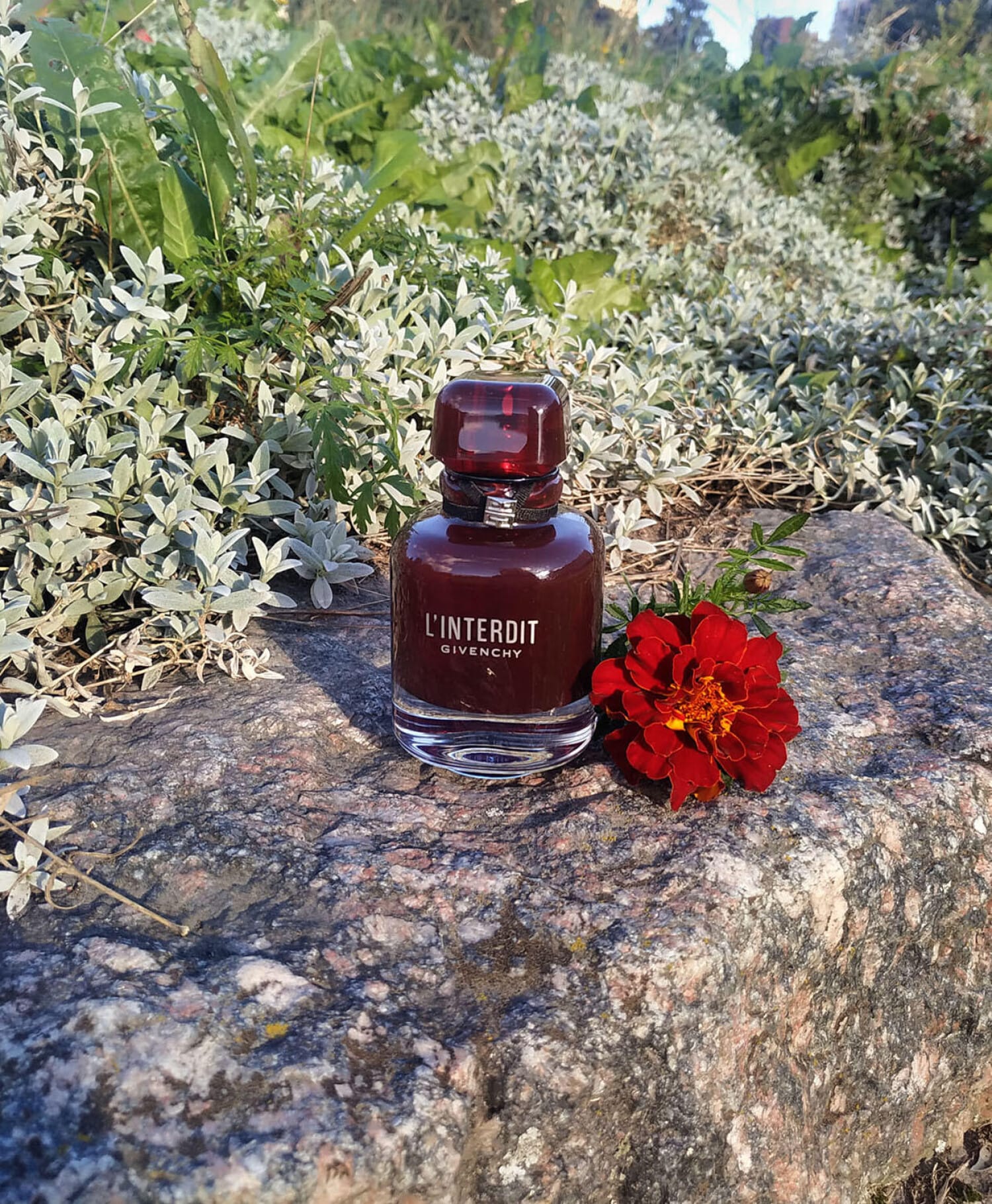 L'Interdit Eau de Parfum Rouge, decant + box