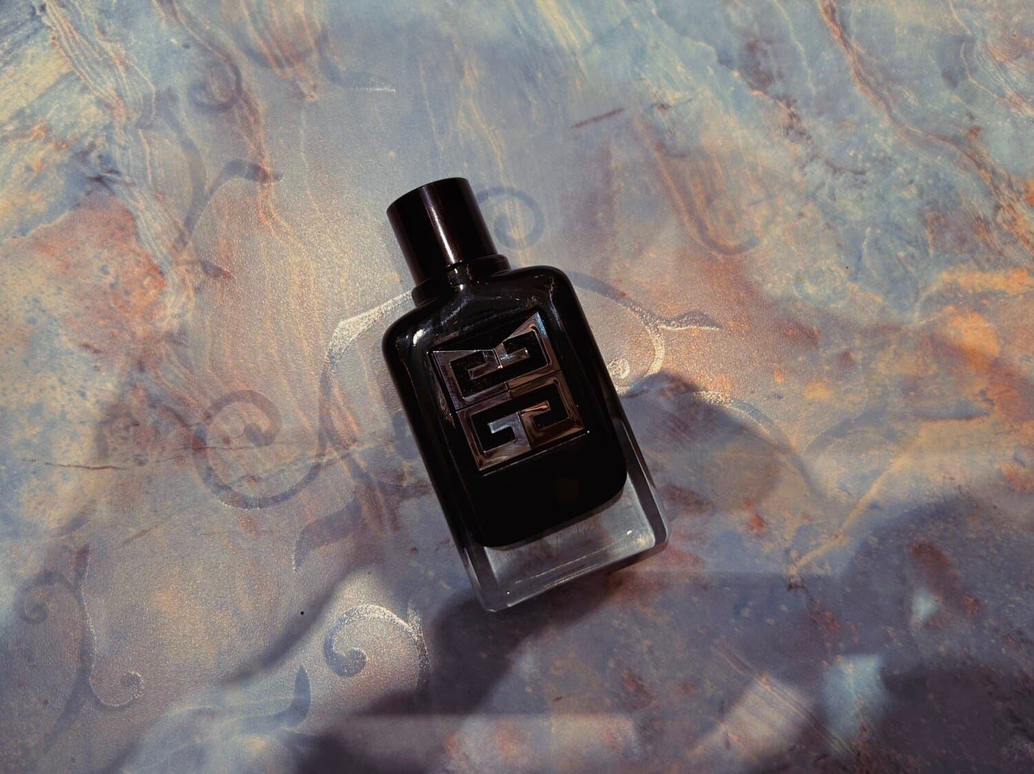 Gentleman Society Eau de Parfum Extrême, view