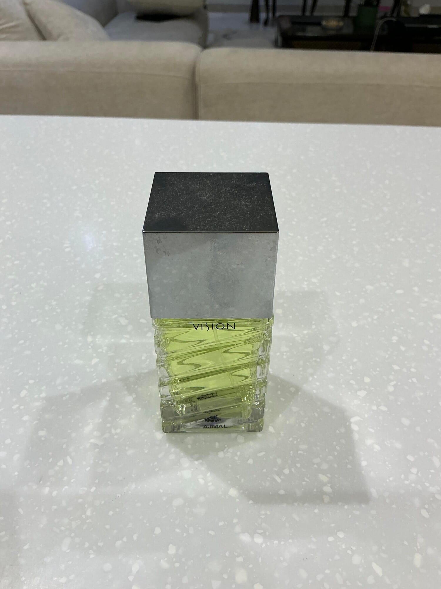 Vision, bottle, angle