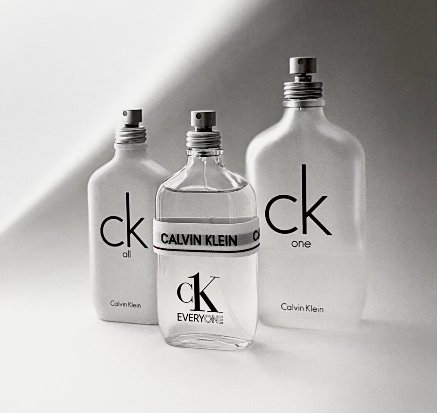 CK One, bottle, angle
