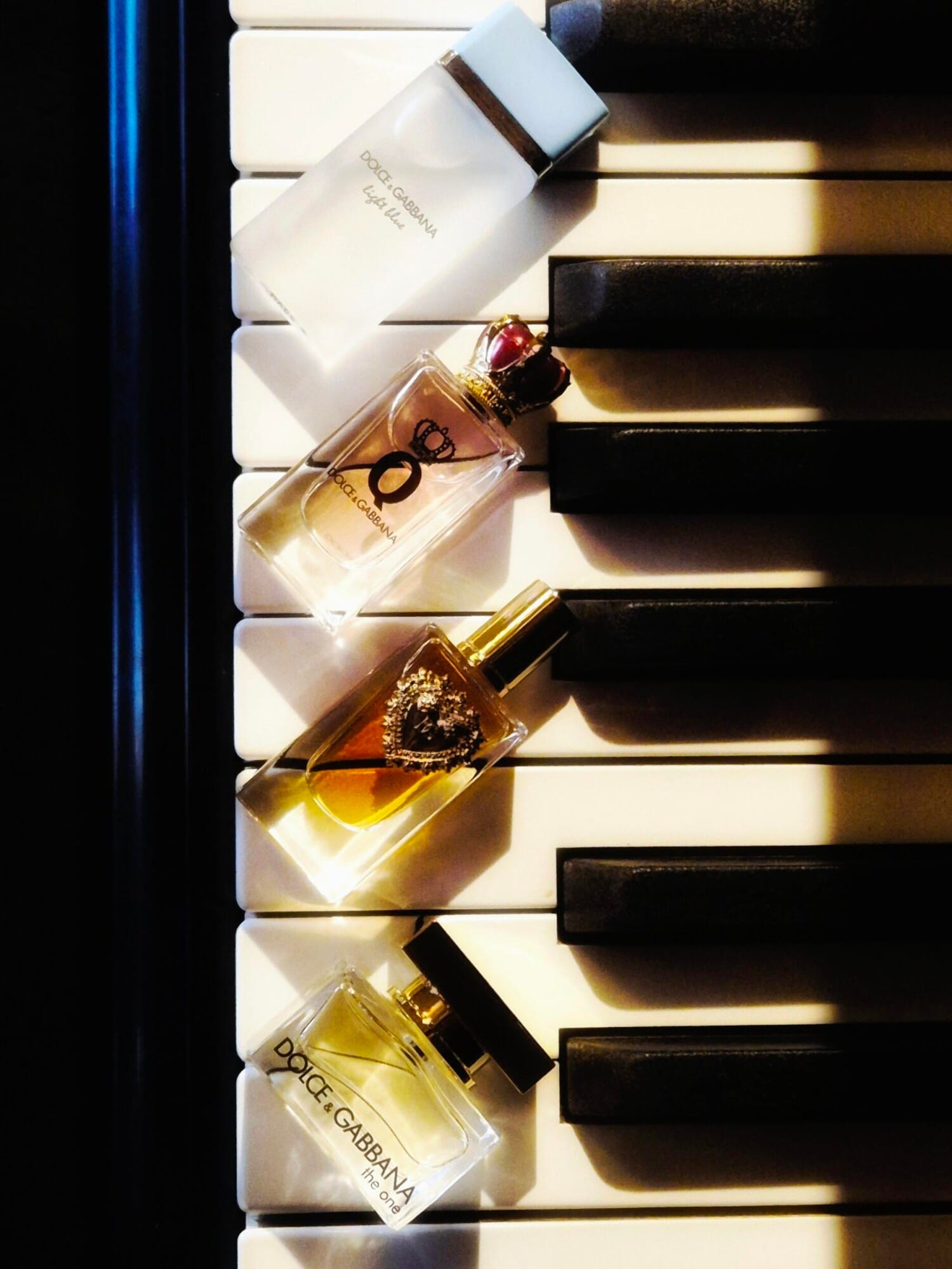 The One, bottle, angle